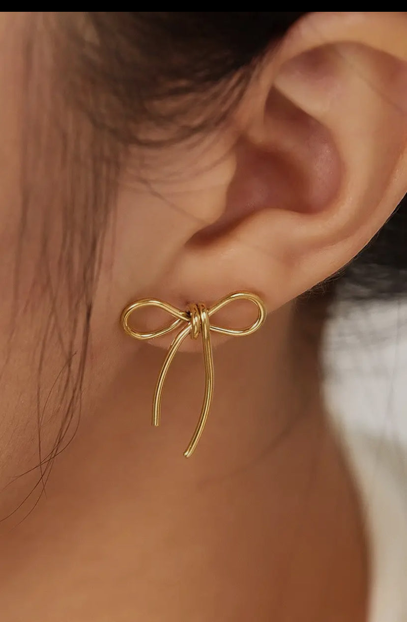 18k stainless steel tarnish free bow earrings